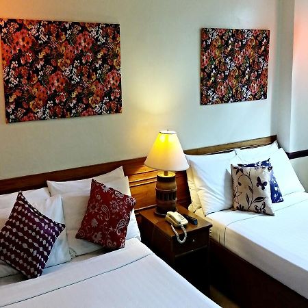 La Parilla Hotel Cabanatuan City Екстериор снимка